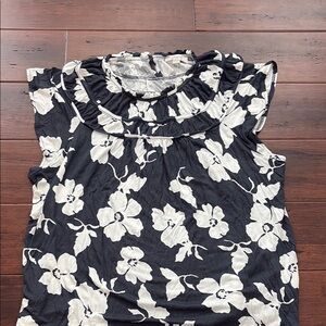 NWOT Loft Outlet Women’s Top Gray White Large L